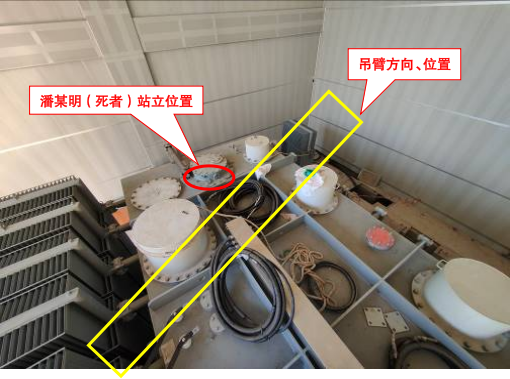 图5：变压器本体顶部及方位示意.png